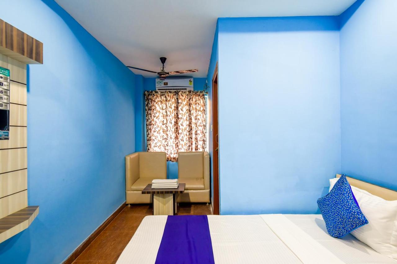 كولكاتا Hotel Blue Abedin المظهر الخارجي الصورة