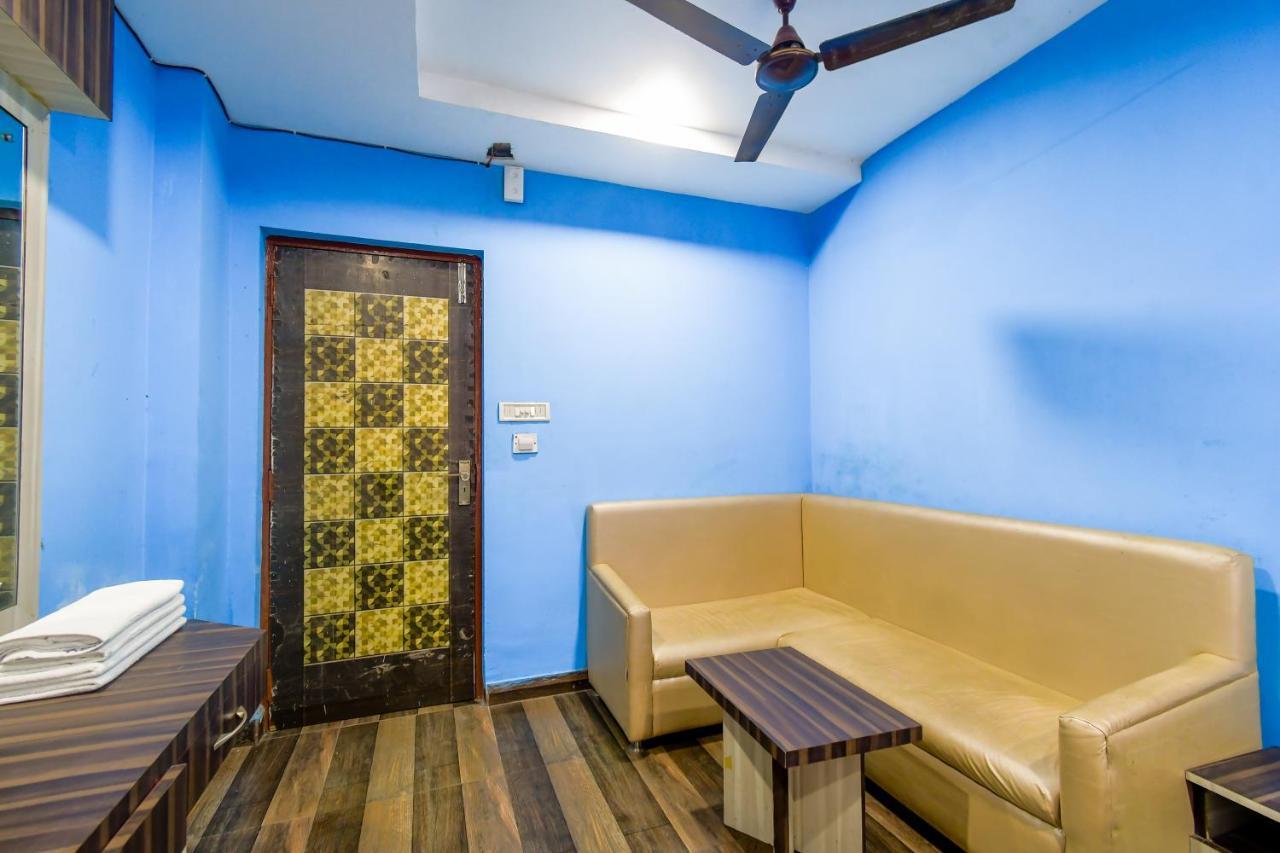 كولكاتا Hotel Blue Abedin المظهر الخارجي الصورة